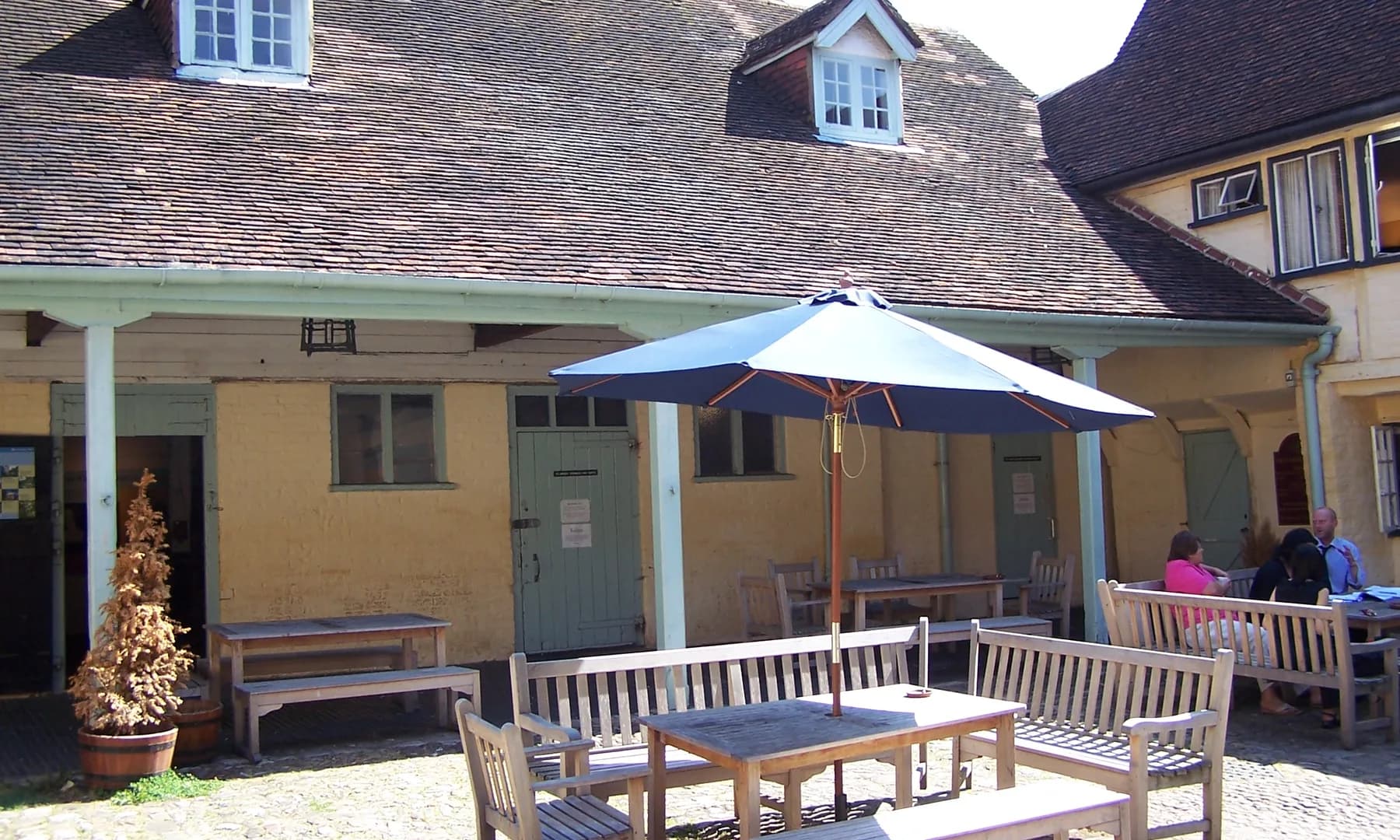 The King's Head, a historic coaching inn in Aylesbury, Buckinghamshire