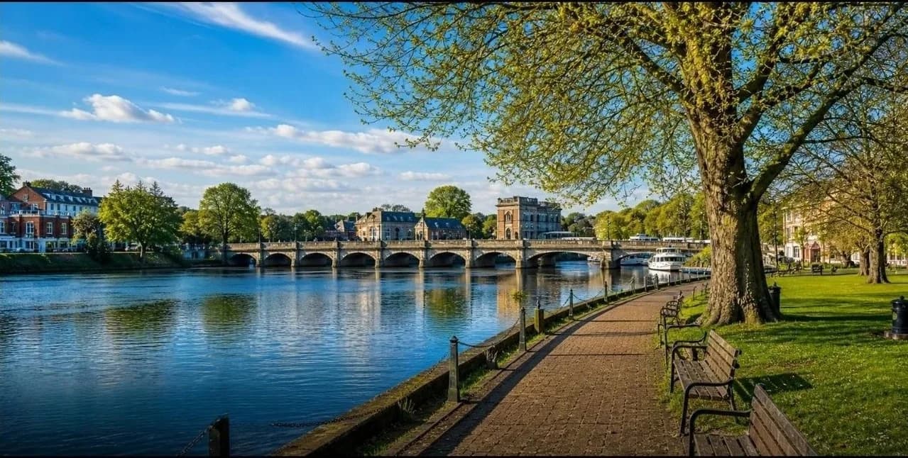 Riverside view of Maidenhead in Berkshire