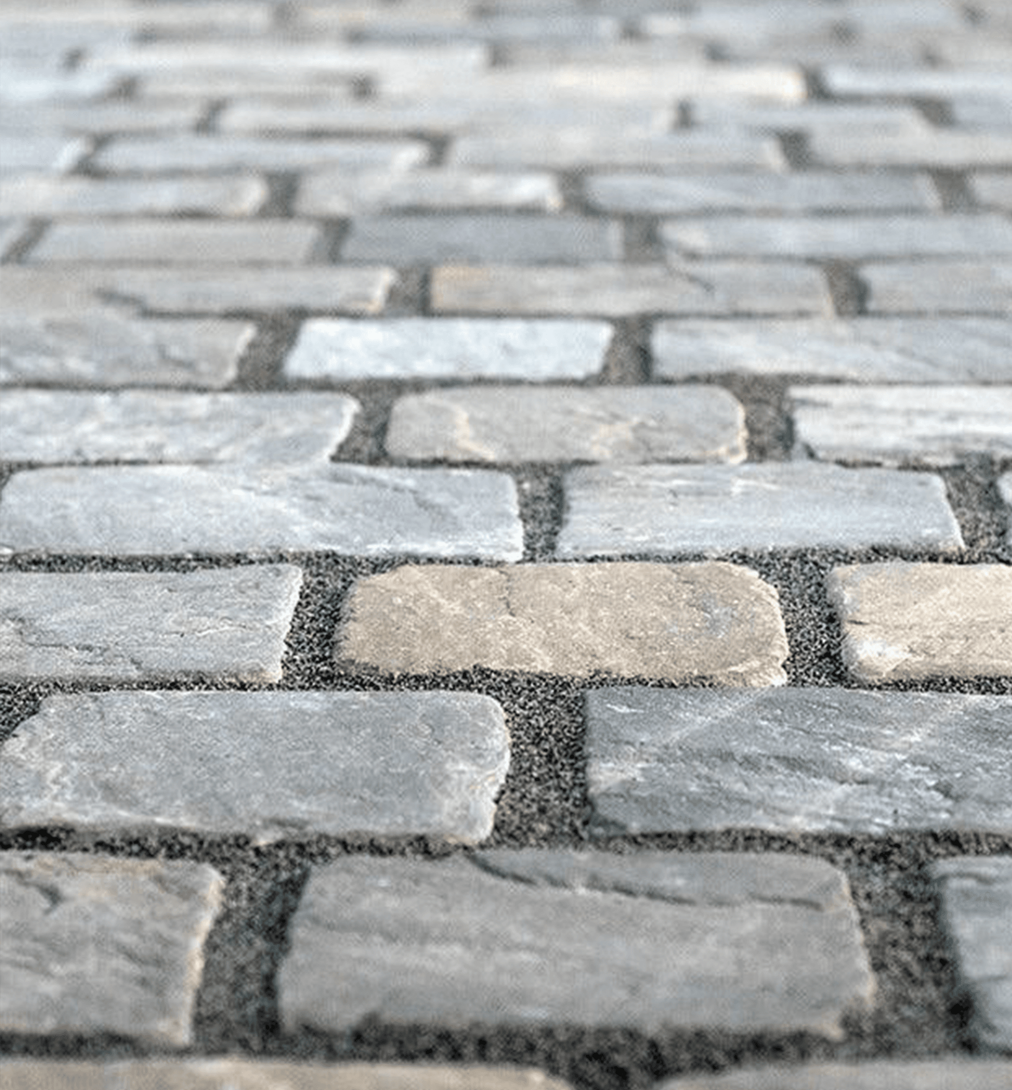 Cobbles and granite setts driveway after professional cleaning