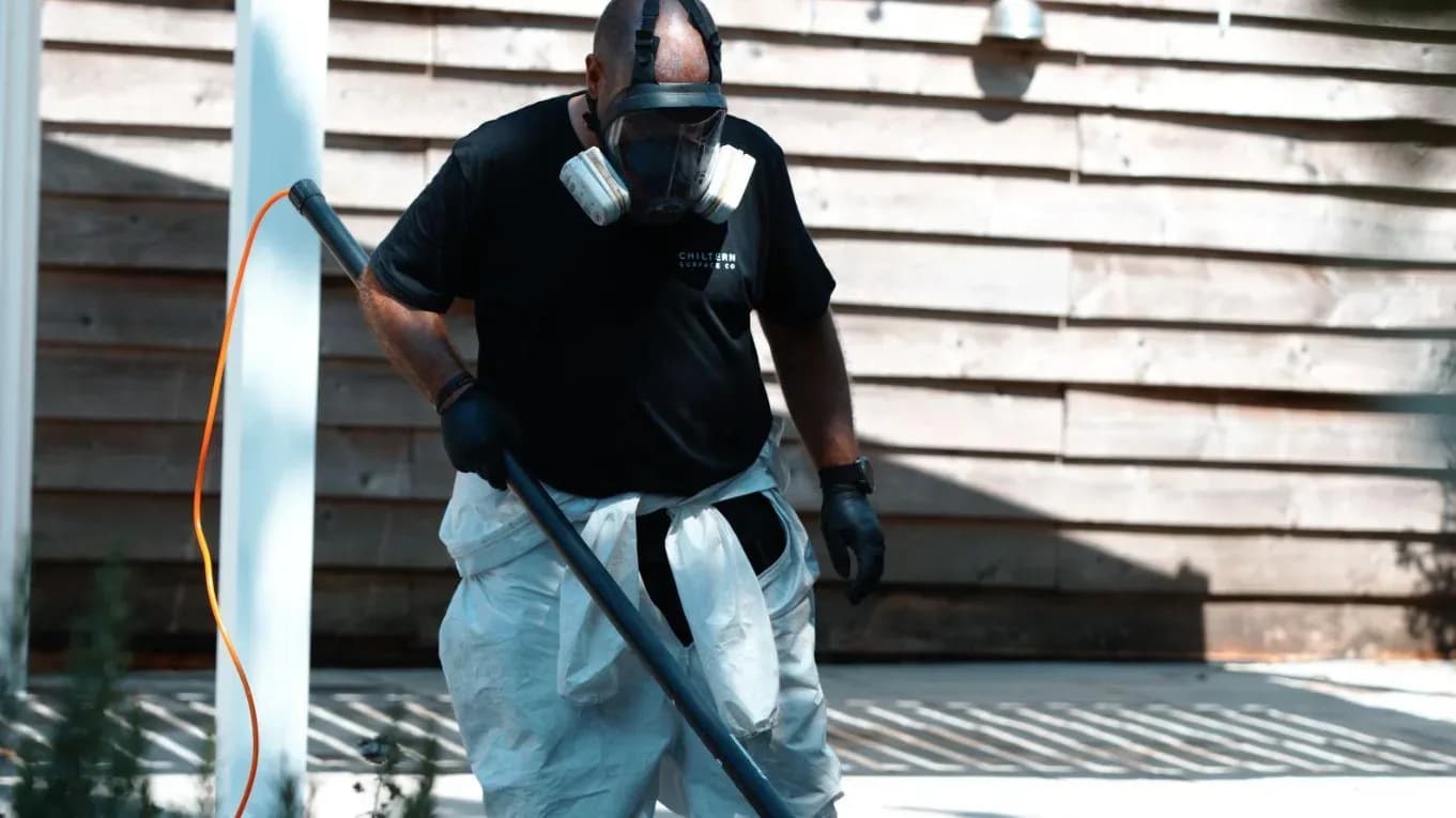 How to Remove Rust Stains From Paving