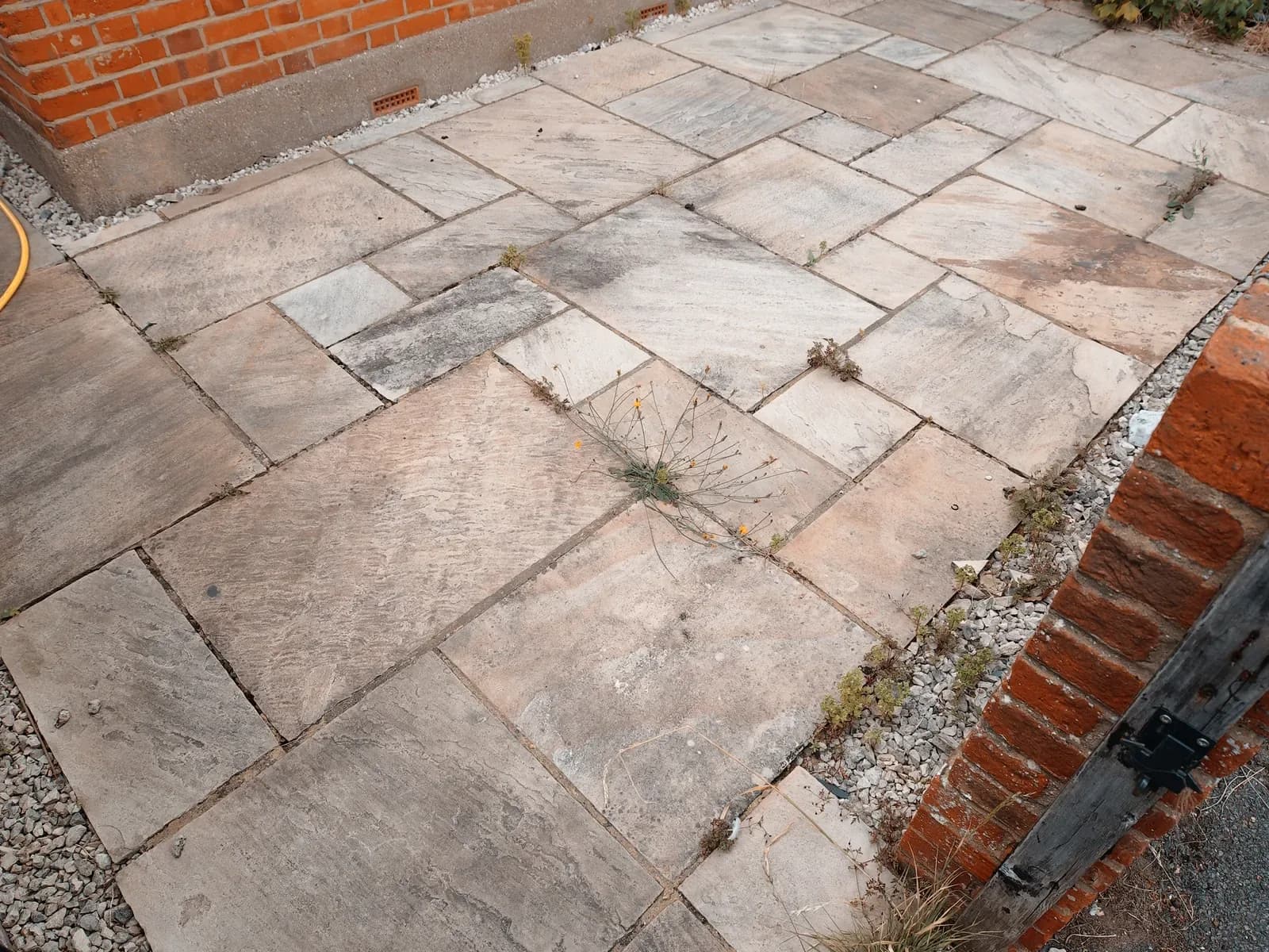 How to Clean Patio Slabs with Bleach