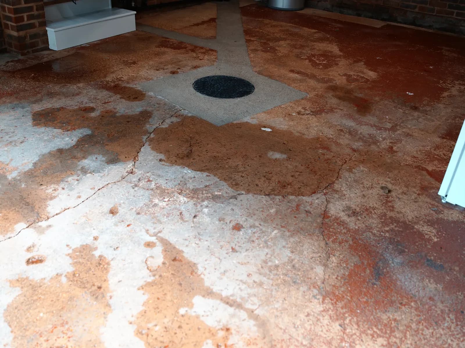 How to Clean Gravel Driveway Without Stone Scatter