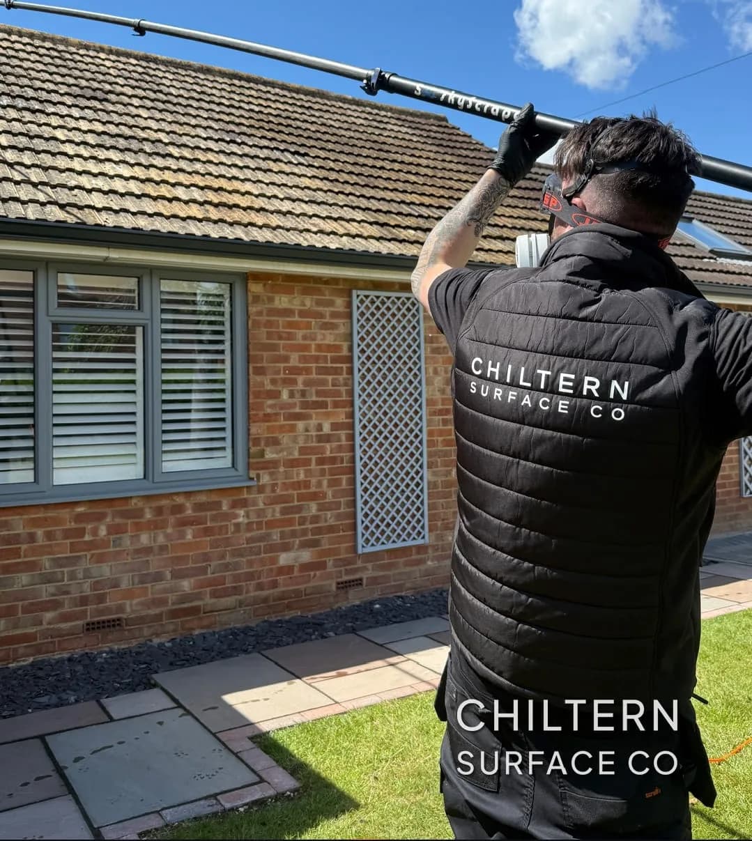 How to Clean Gutters from the Ground