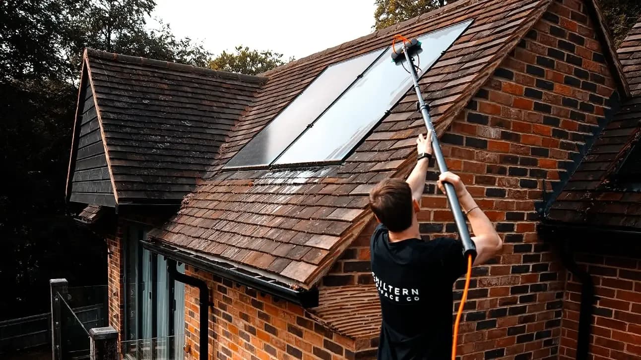 Best Way to Clean Solar Panels