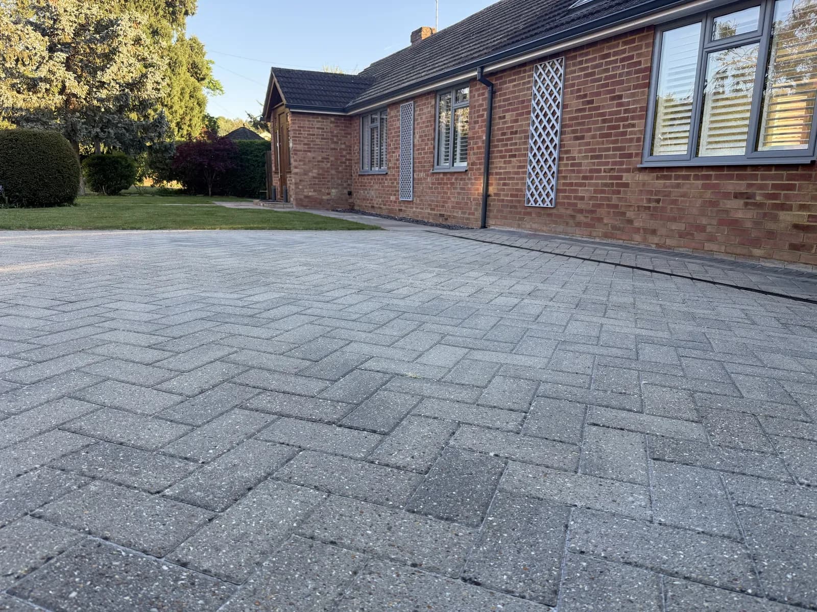 Why Block Paving Needs Re-Sanding After Cleaning