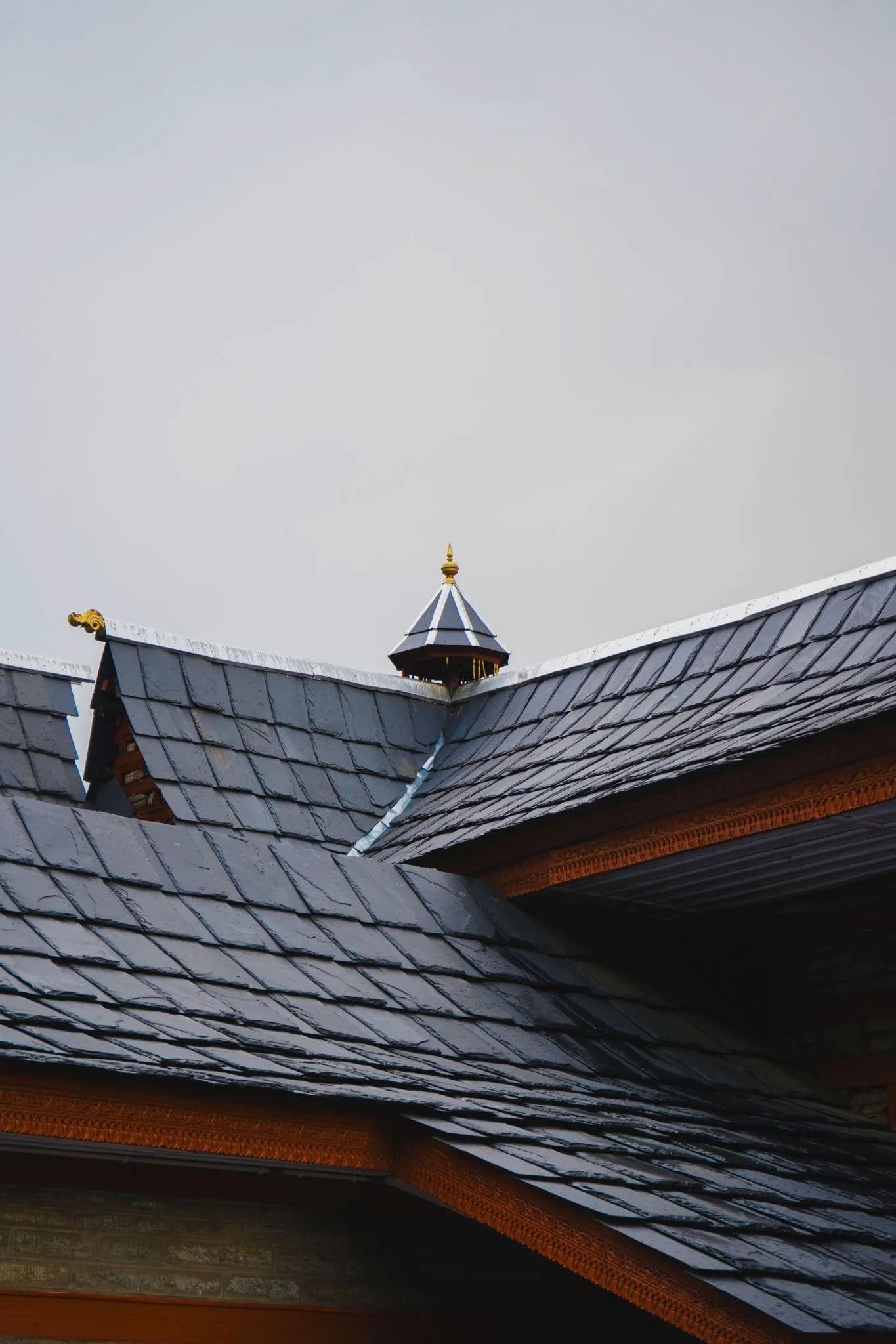 How to Clean a Slate Roof