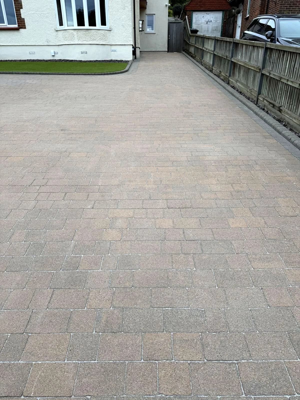 The restored block paved driveway in High Wycombe after cleaning, re-jointing and Chiltern EverGuard™ treatment